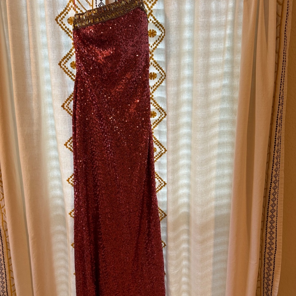 Prom Dress - Picture 2 of 6
